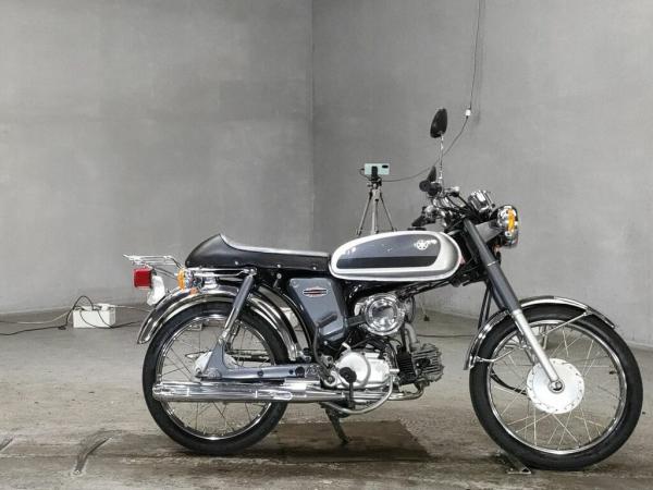 Мотоцикл дорожный Yamaha YB-1 FOUR рама UA05J классика питбайк мини-байк